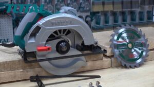 Total Circular saw 2200w - Image 2